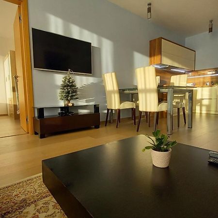 Panorama City - Spacious Apartment Near Eurovea Bratysława Zewnętrze zdjęcie