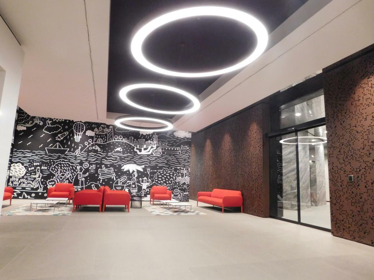 Panorama City - Spacious Apartment Near Eurovea Bratysława Zewnętrze zdjęcie